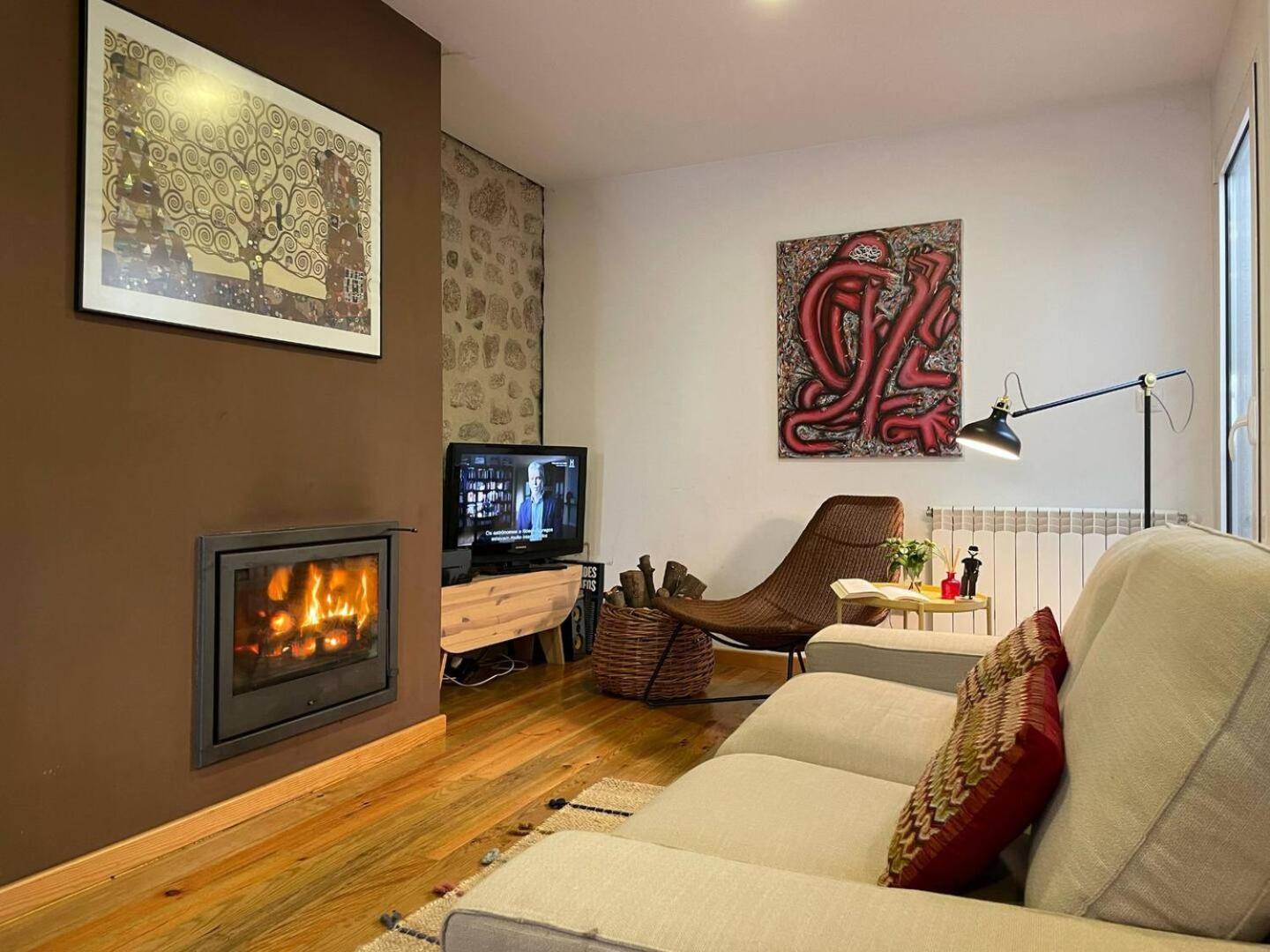 2Br Fireplace Historic Village Castelo Novo Exterior photo